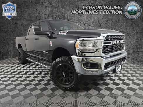 Used 2024 RAM 2500 Big Horn image 1