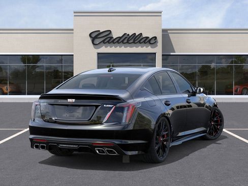 New 2026 Cadillac CT5 V image 4