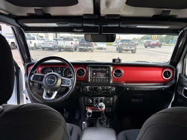 Used 2022 Jeep Wrangler Rubicon w/ Steel Bumper Group AWD/4WD image 14