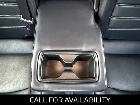 Used 2022 Toyota RAV4 XLE Premium FWD image 34