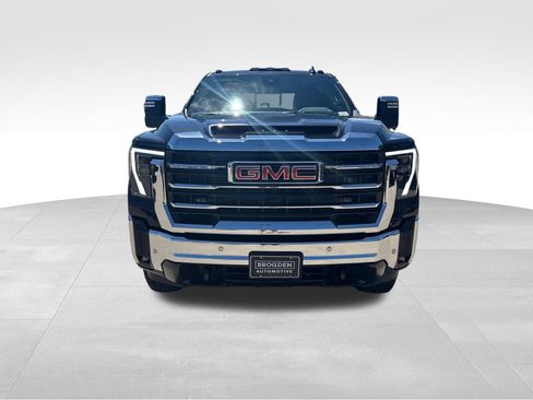 New 2026 GMC Sierra 2500 SLT AWD/4WD image 19