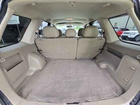 Used 2007 Mercury Mariner Luxury FWD image 20