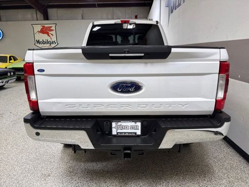 Used 2018 Ford F250 Lariat w/ Lariat Ultimate Package image 8