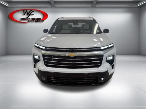 New 2026 Chevrolet Traverse High Country w/ LPO, Floor Liner Package image 2