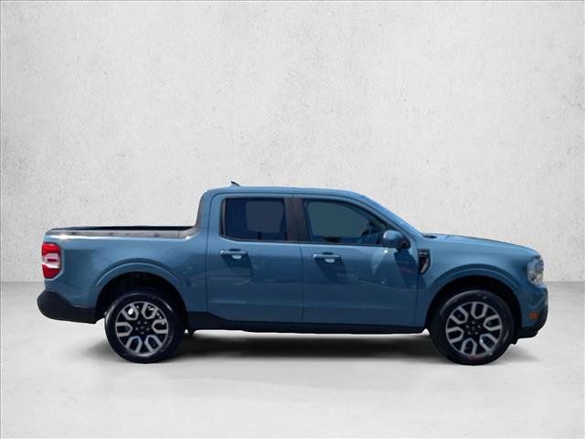 Used 2022 Ford Maverick Lariat w/ Lariat Luxury Package FWD image 4