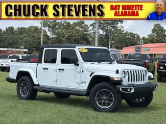 Used 2021 Jeep Gladiator Overland w/ Trailer Tow Package AWD/4WD video 1