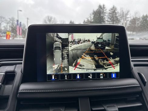 Used 2024 Chevrolet Tahoe LT w/ LT Signature Package image 31