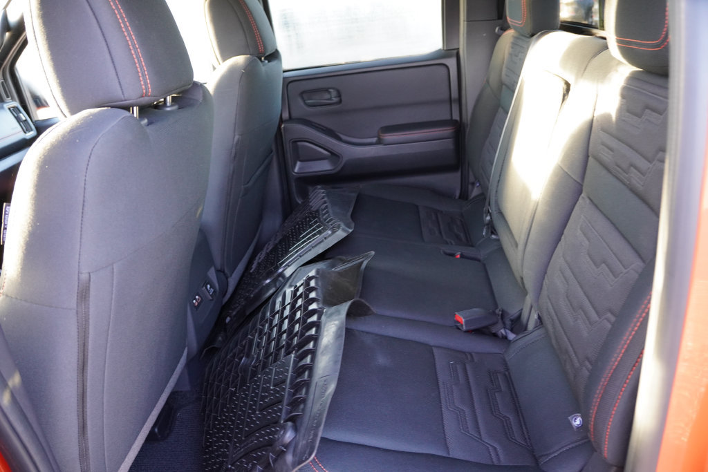 Used 2026 Nissan Frontier PRO-4X w/ Pro-4x Convenience Package AWD/4WD image 18