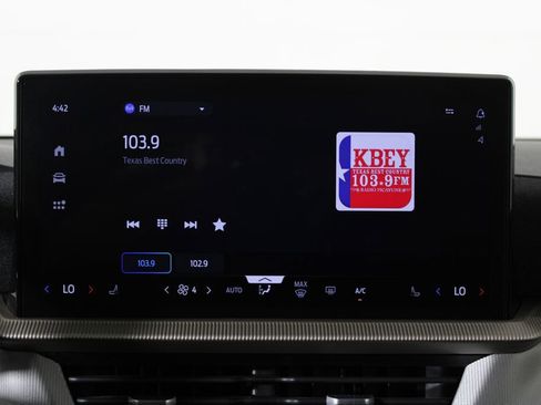 Certified 2025 Ford Explorer Active image 14