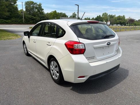 Used 2012 Subaru Impreza 2.0i Premium w/ All-Weather Pkg AWD/4WD image 6