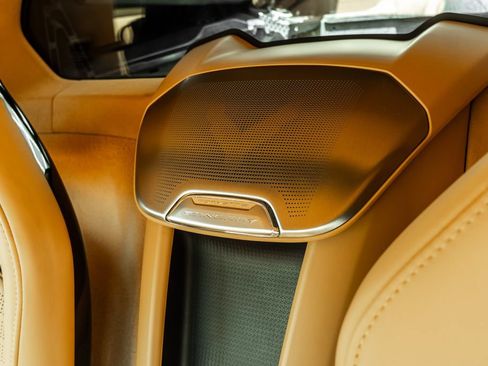 Used 2022 Chevrolet Corvette Stingray Premium Cpe w/ Z51 Performance Package RWD image 25