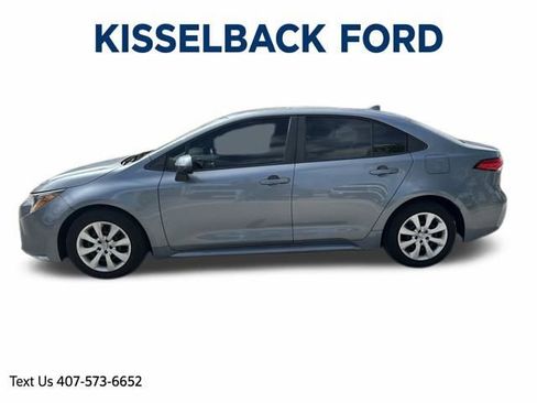 Used 2023 Toyota Corolla LE image 6