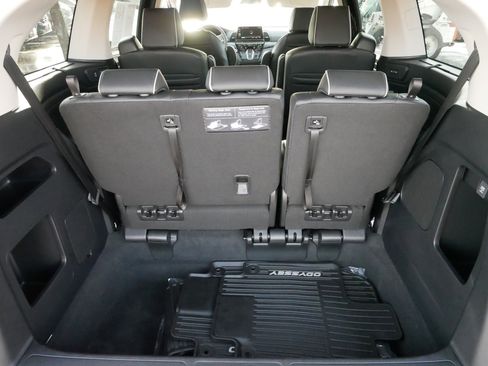 Certified 2026 Honda Odyssey Elite image 18