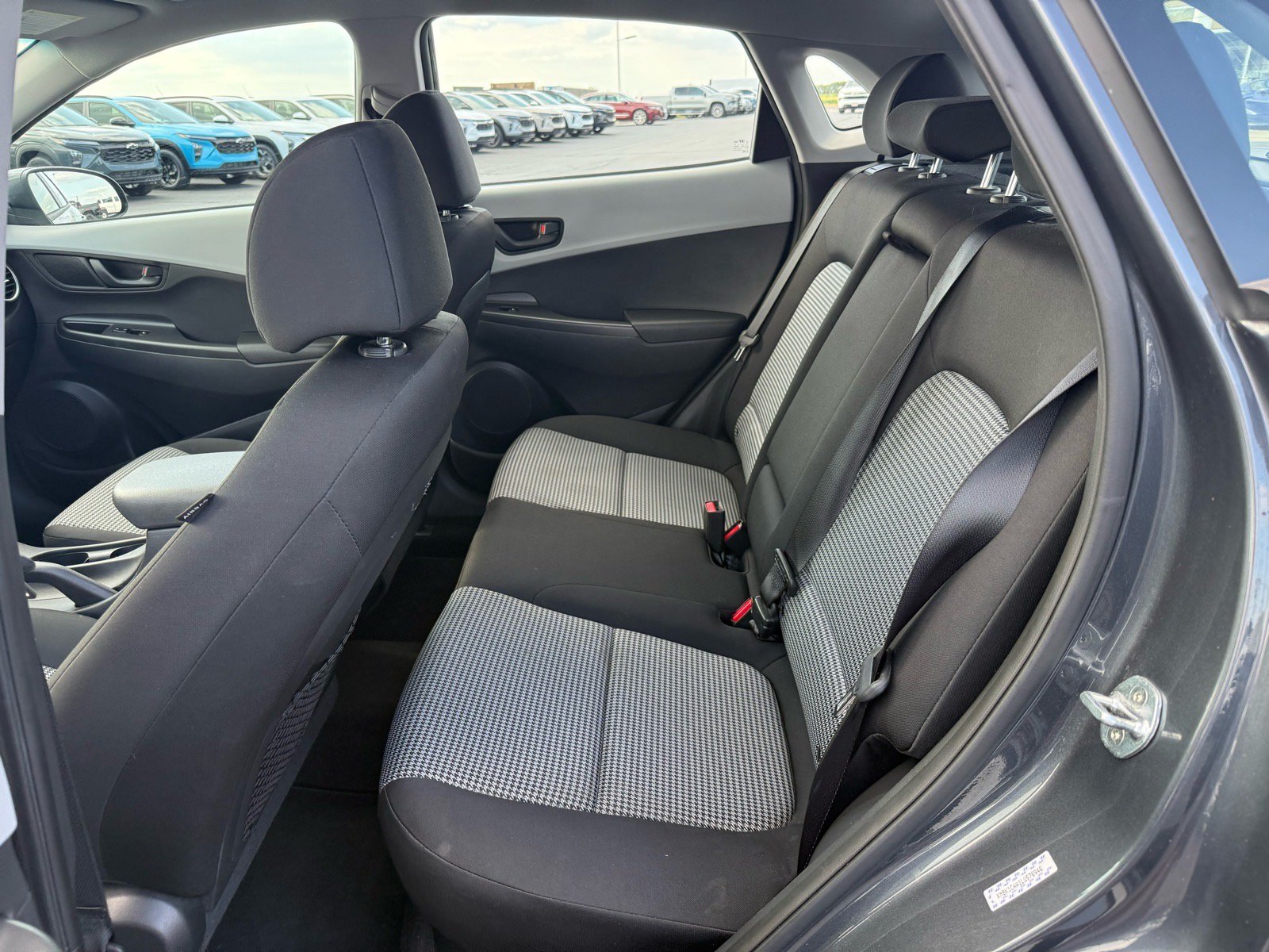 Used 2020 Hyundai Kona SE AWD/4WD image 11