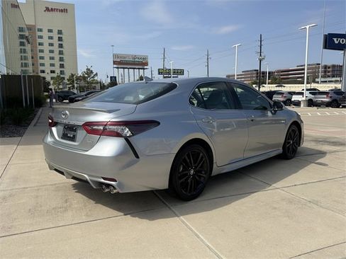 Used 2024 Toyota Camry XSE image 7