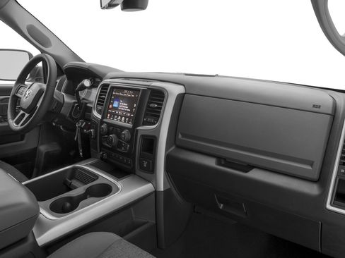 Used 2017 RAM 3500 Lone Star image 42