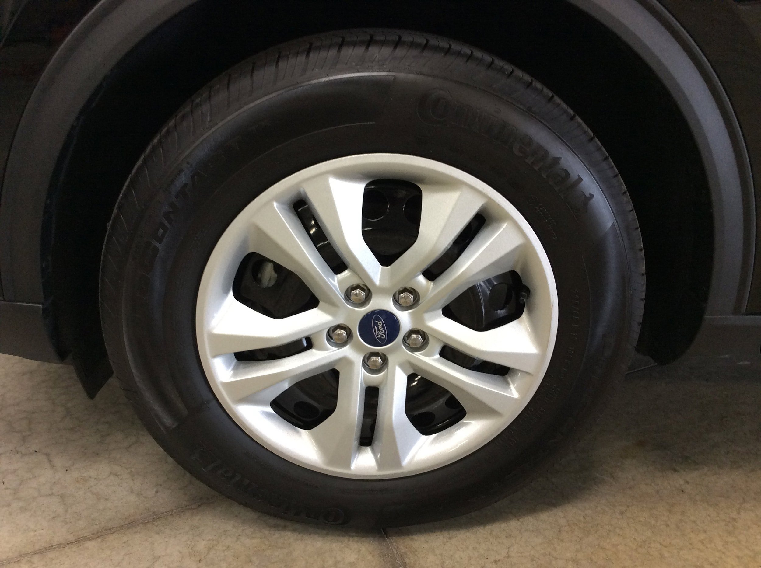 Used 2023 Ford Escape AWD image 9