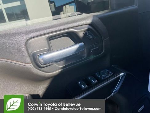 Used 2022 GMC Sierra 3500 AT4 w/ AT4 Preferred Package image 18