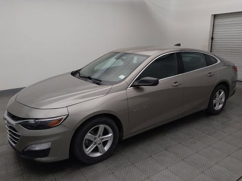 Used 2022 Chevrolet Malibu LS w/ LPO, Convenience Package 1 FWD image 2