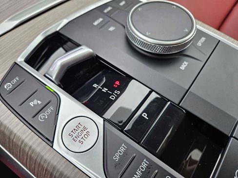 Used 2025 BMW 430i xDrive Coupe w/ Convenience Package image 30