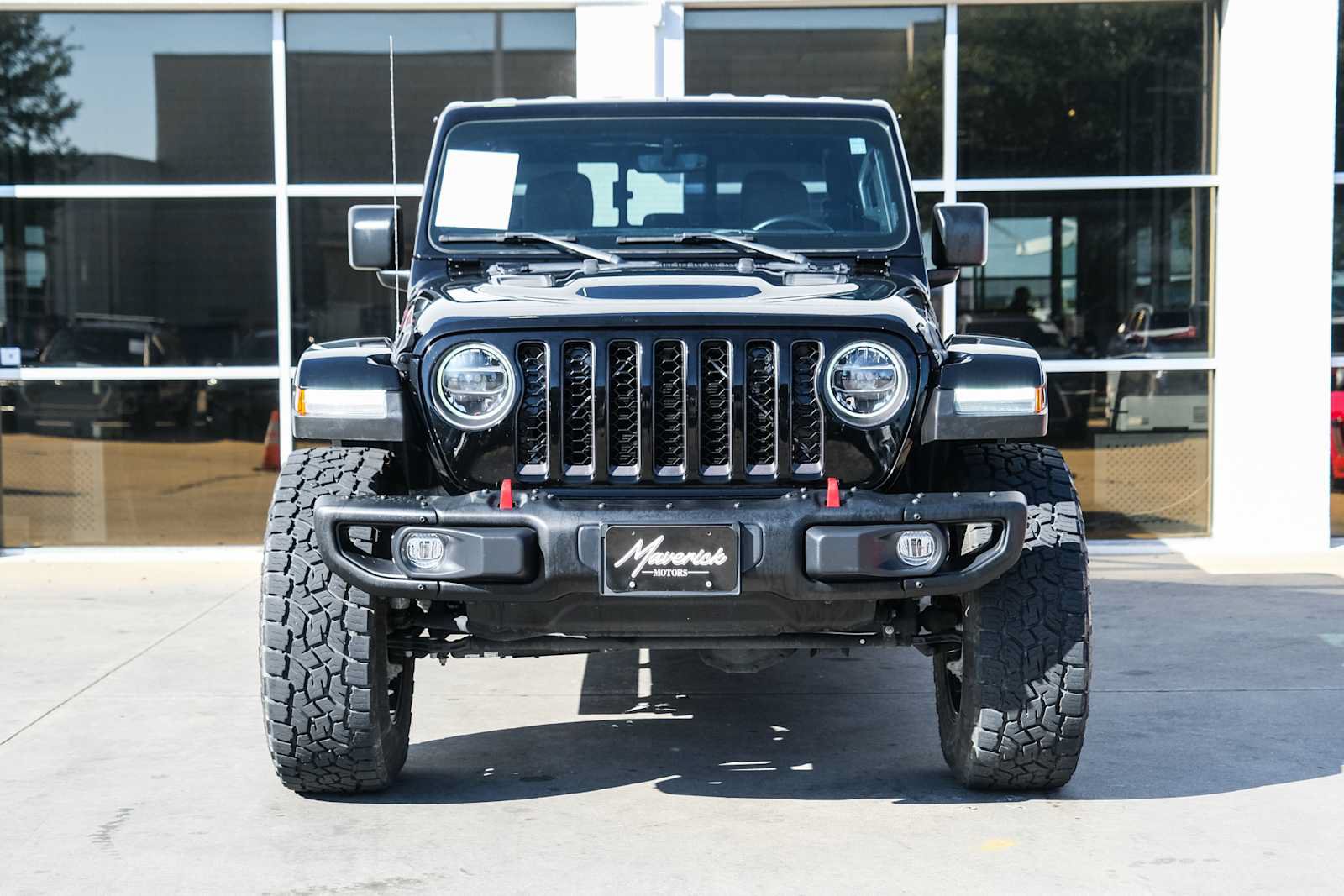 Used 2021 Jeep Gladiator Rubicon AWD/4WD image 2