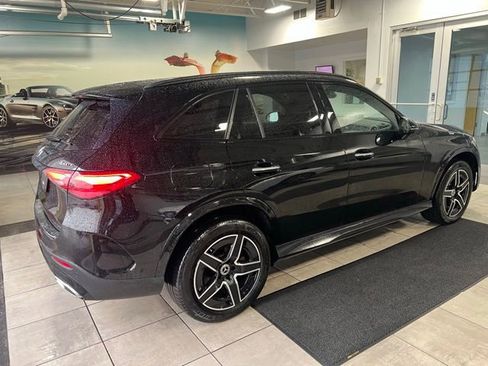 Used 2023 Mercedes-Benz GLC 300 4MATIC image 12
