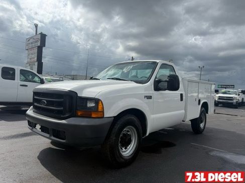 Used 1999 Ford F250 XL image 1