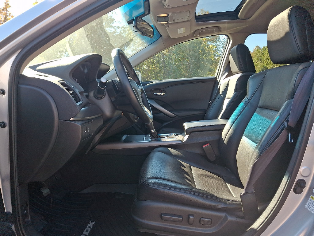 Used 2015 Acura RDX w/ Technology Package AWD/4WD image 14