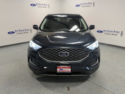 Used 2023 Ford Edge SEL w/ Convenience Package image 2