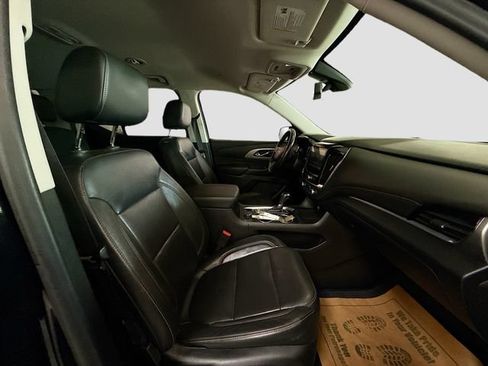 Used 2019 Chevrolet Traverse RS FWD image 31