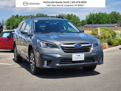 Used 2022 Subaru Outback Premium AWD/4WD image 4