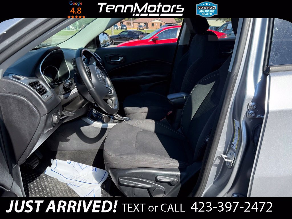 Used 2019 Jeep Compass Sport w/ Cold Weather Group AWD/4WD image 10