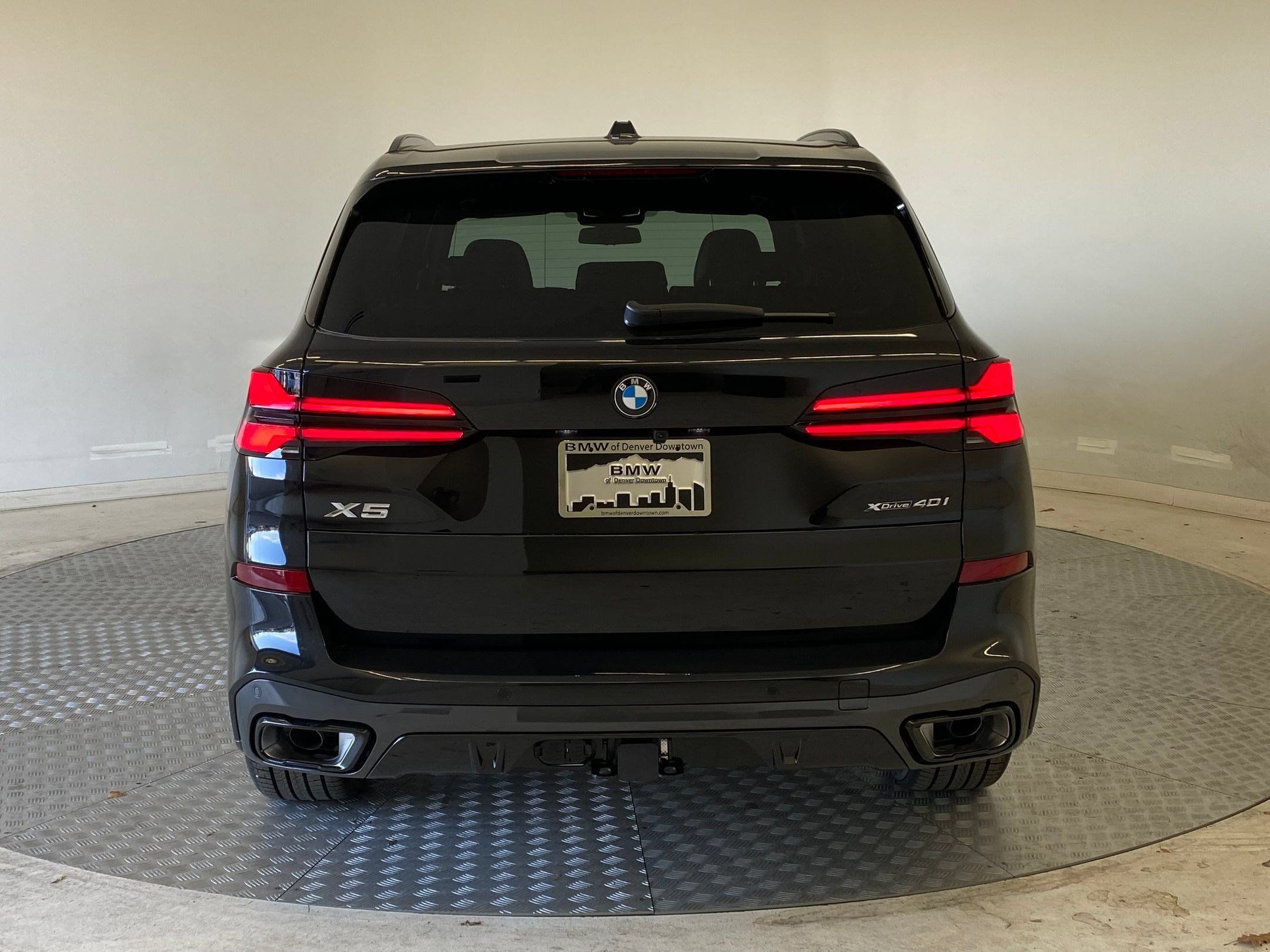 Used 2026 BMW X5 xDrive40i w/ M Sport Package AWD/4WD image 10