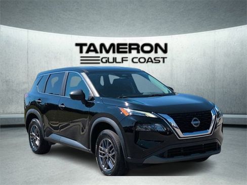 Used 2023 Nissan Rogue S image 7