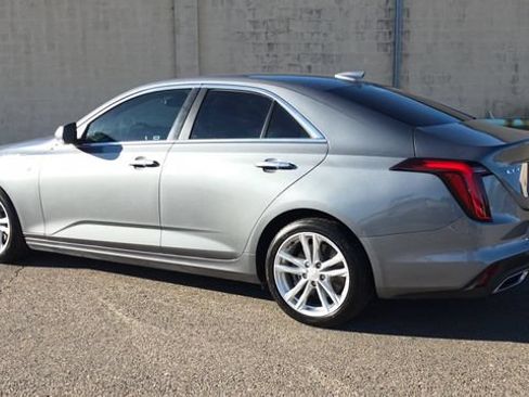 Used 2020 Cadillac CT4 Luxury RWD image 7