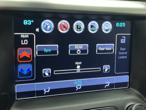 Certified 2019 GMC Acadia SLE w/ Driver Alert Package I AWD/4WD image 22