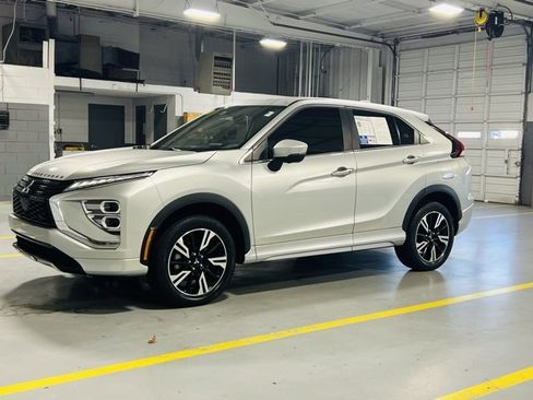 Used 2023 Mitsubishi Eclipse Cross SEL image 14