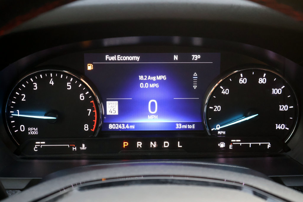 Used 2022 Ford Explorer ST-Line RWD image 27