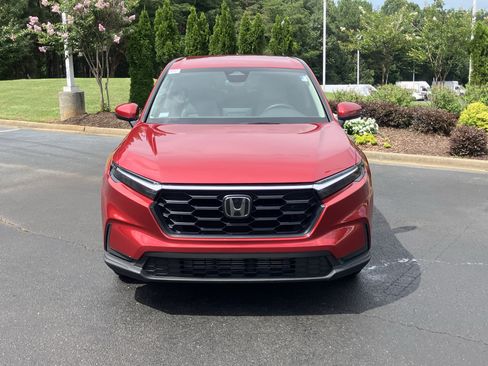 Certified 2025 Honda CR-V LX image 3