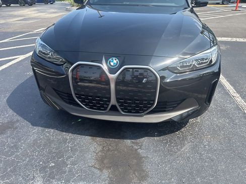 Used 2023 BMW i4 eDrive35 w/ Premium Package RWD image 7