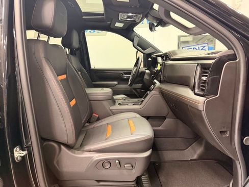 Used 2025 GMC Sierra 2500 AT4 w/ AT4 Premium Plus Package AWD/4WD image 26