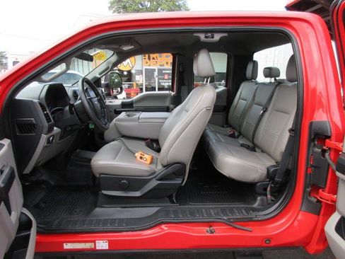 Used 2021 Ford F550 4x4 SuperCab Super Duty image 12