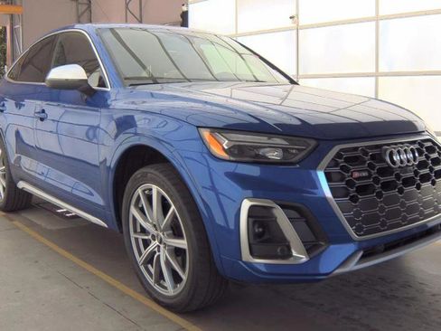 Used 2022 Audi SQ5 Premium Plus w/ Premium Plus Package AWD/4WD image 4