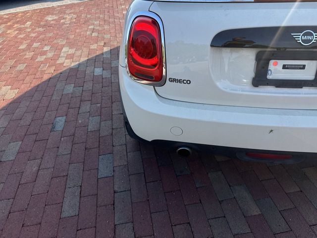 Used 2019 MINI Cooper Convertible w/ Signature Upholstery Package FWD image 8