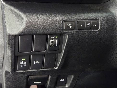 Used 2017 Lexus RC 200t F Sport image 26