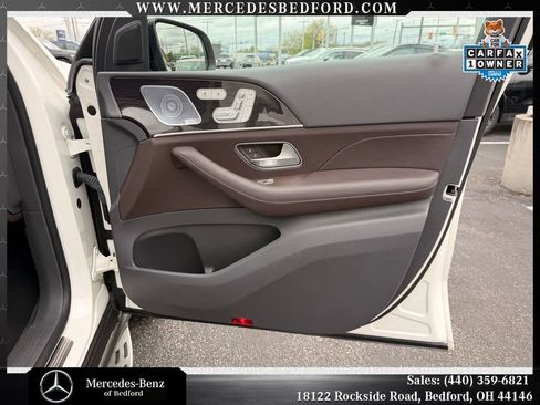 Used 2020 Mercedes-Benz GLS 580 4MATIC image 32