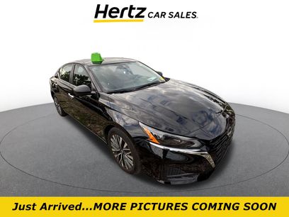 Used 2025 Nissan Altima 2.5 SV
