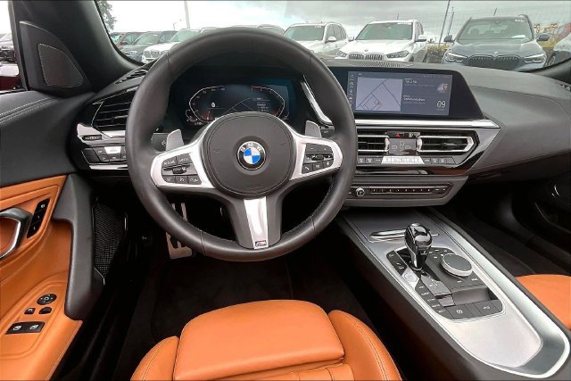 Used 2021 BMW Z4 sDrive30i w/ M Sport Package RWD image 5