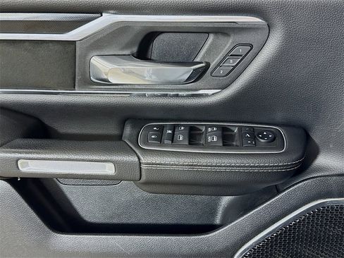 Used 2021 RAM 1500 Laramie w/ Sport Appearance Package image 16