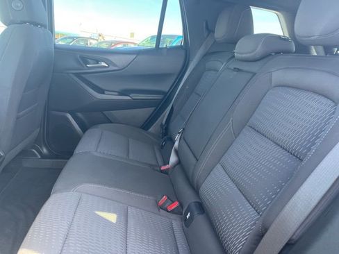 Used 2025 Chevrolet Equinox LT image 7